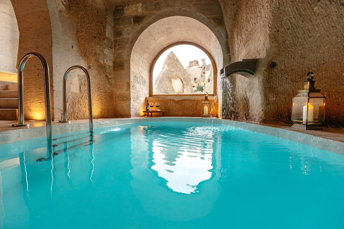 World of Tomorrow Travel - Cappadocia Travel Agency – İç · Göreme, Nevşehir