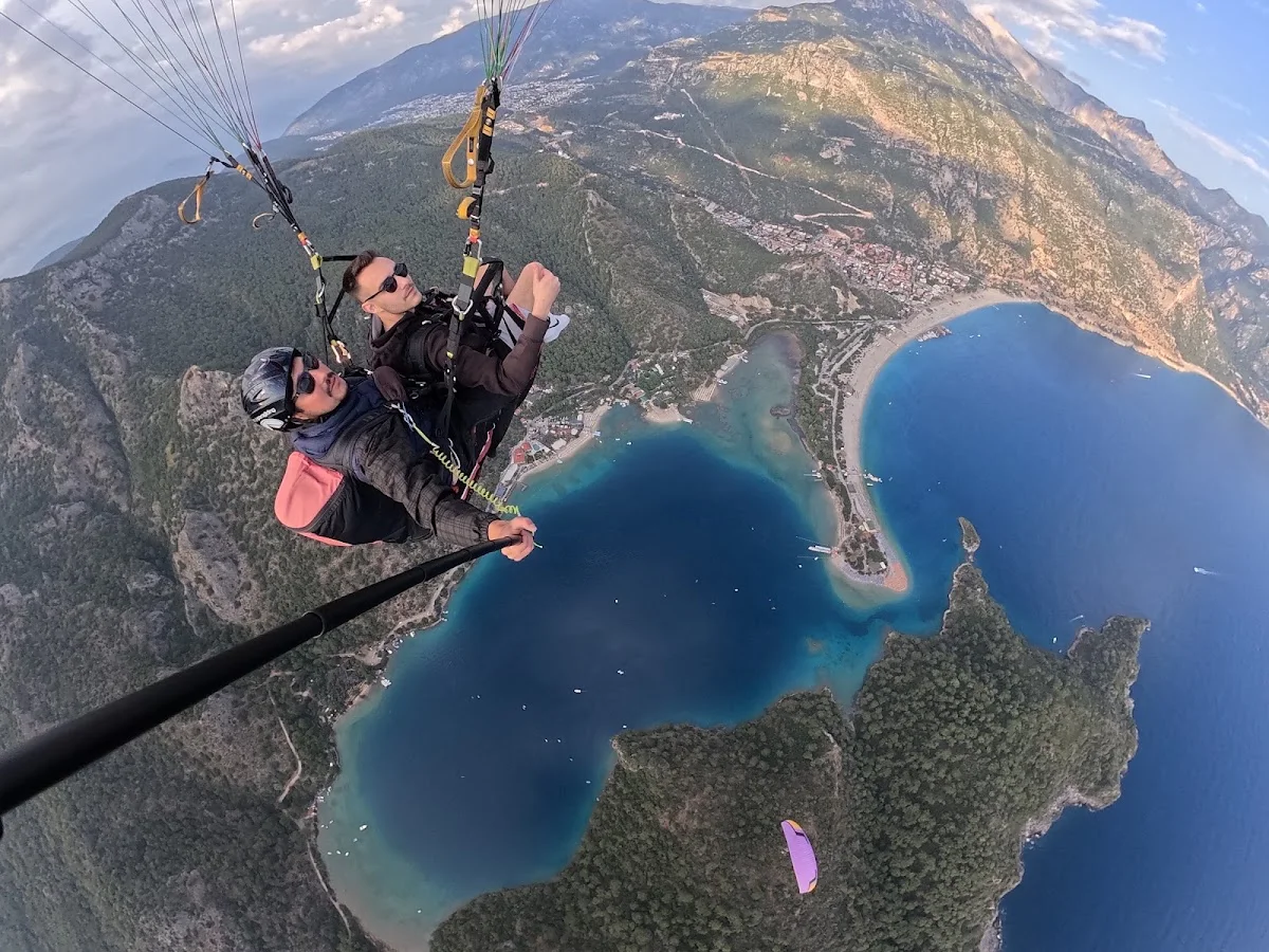 Yamaç Paraşütü Paragliding – Ziyaretçi fotoğrafı: Hakan Karık · Fethiye, Muğla