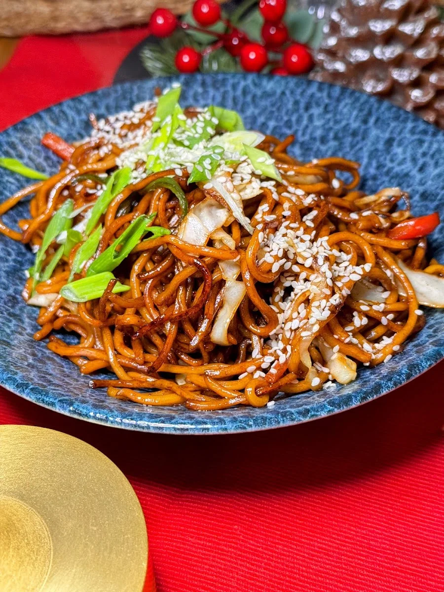 Gurmeden - Türk ve Asya Mutfağı & Sushi - Noodle – Soba · Aziziyegünlü, Düzce