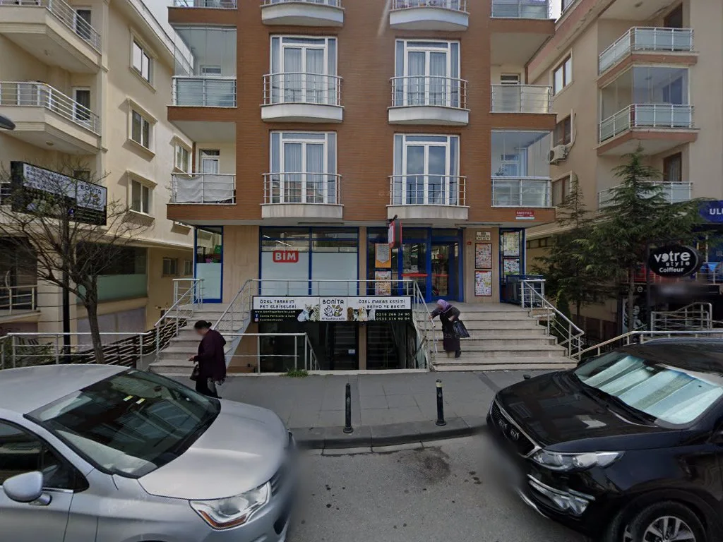 BONİTA PET KUAFÖR VE PET SHOP / ÇEKMEKÖY – Street View ve 360° · Çekmeköy, İstanbul
