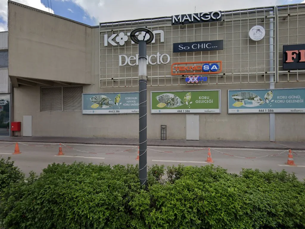 Blue Diamond - İzmit Symbol AVM – Street View ve 360° · Yenidoğan, Kocaeli