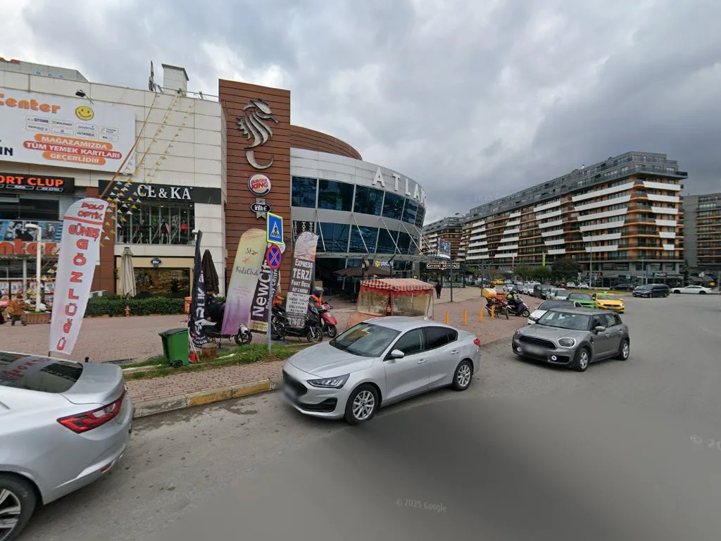 Avrasya Sabiha Gökçen Kapalı Otopark – Street View ve 360° · Yenişehir, İstanbul