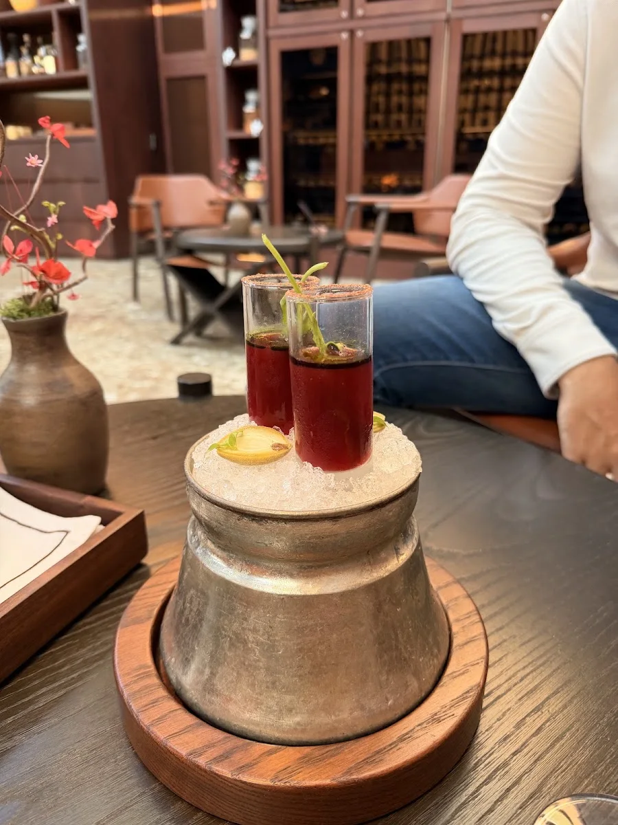 TURK FATIH TUTAK – Meyve Suyu · Kasimpaşa, İstanbul