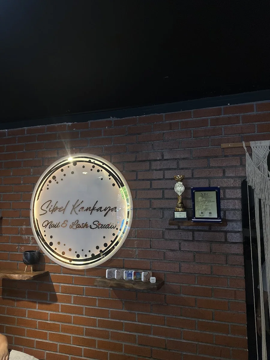 Neuneon Neon Tabela ve Reklam Atölyesi | Neon Led Tabela | Neon Logo | Neon Yazı – Profil fotoğrafı · Çarşi, Kocaeli