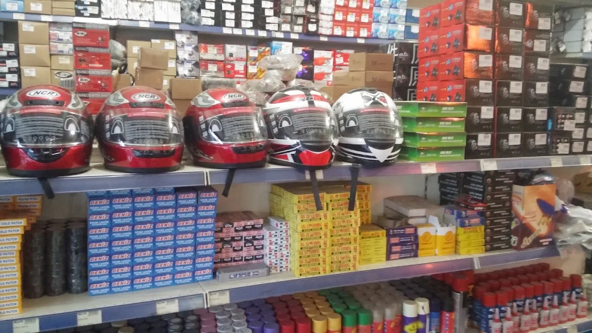 Alim Motor Ltd Şti - Motosiklet ve Bisiklet Yedek Parça Toptancısı – İç · Erenler, Konya