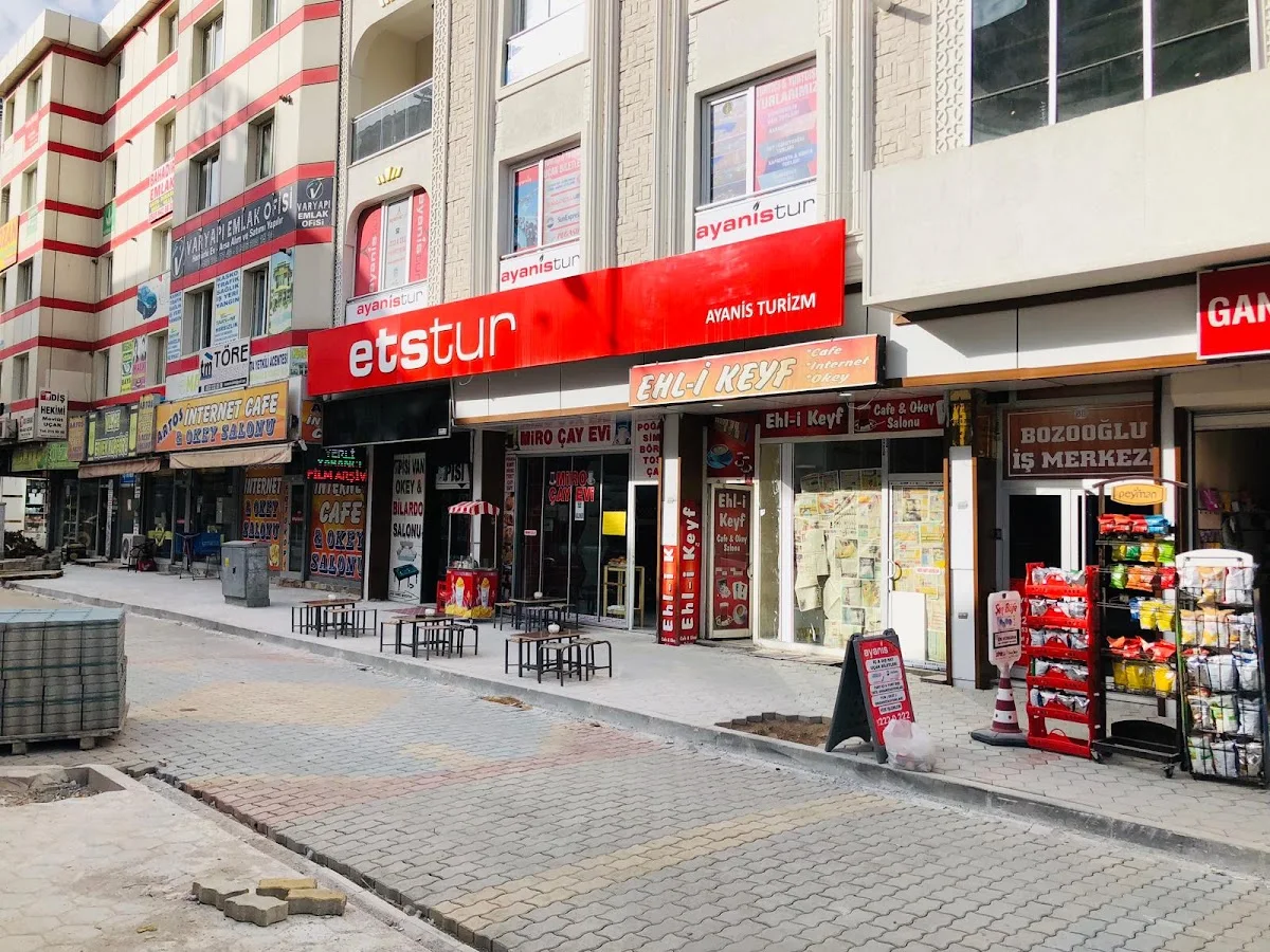 Ayanis Tur – Sahibinin seçtikleri · Bahçivan, Van
