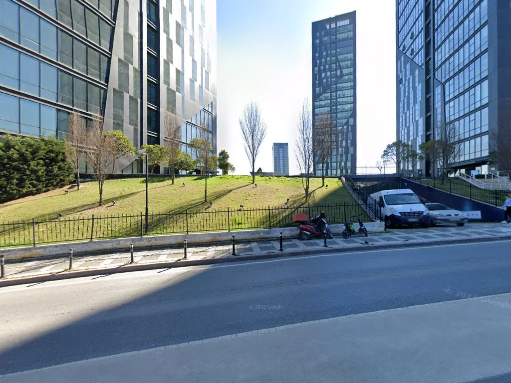 RentiCar – Street View ve 360° · Ihlamurkuyu, İstanbul