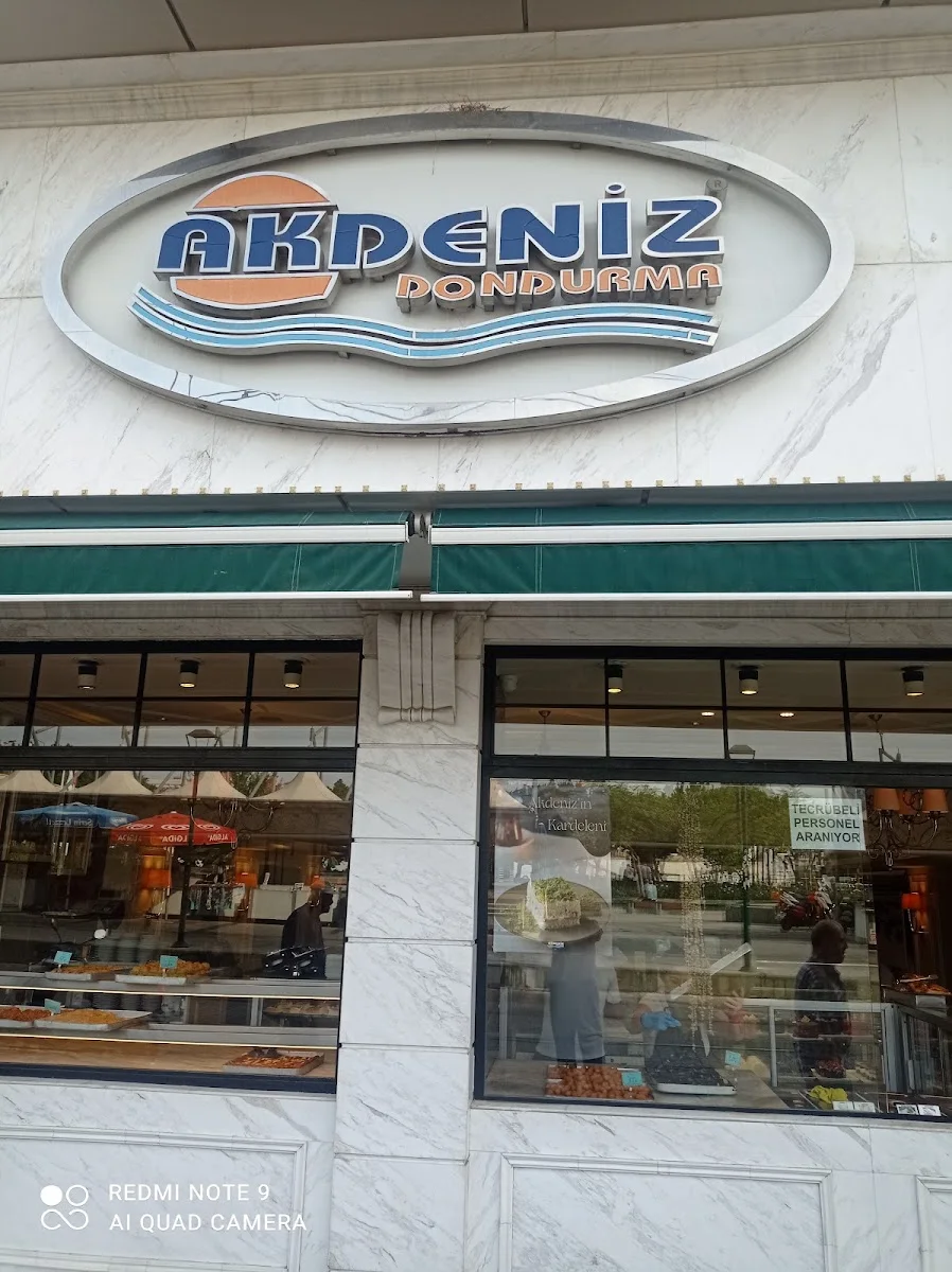 Akdeniz Dondurma – Tümü · Gençlik, Antalya
