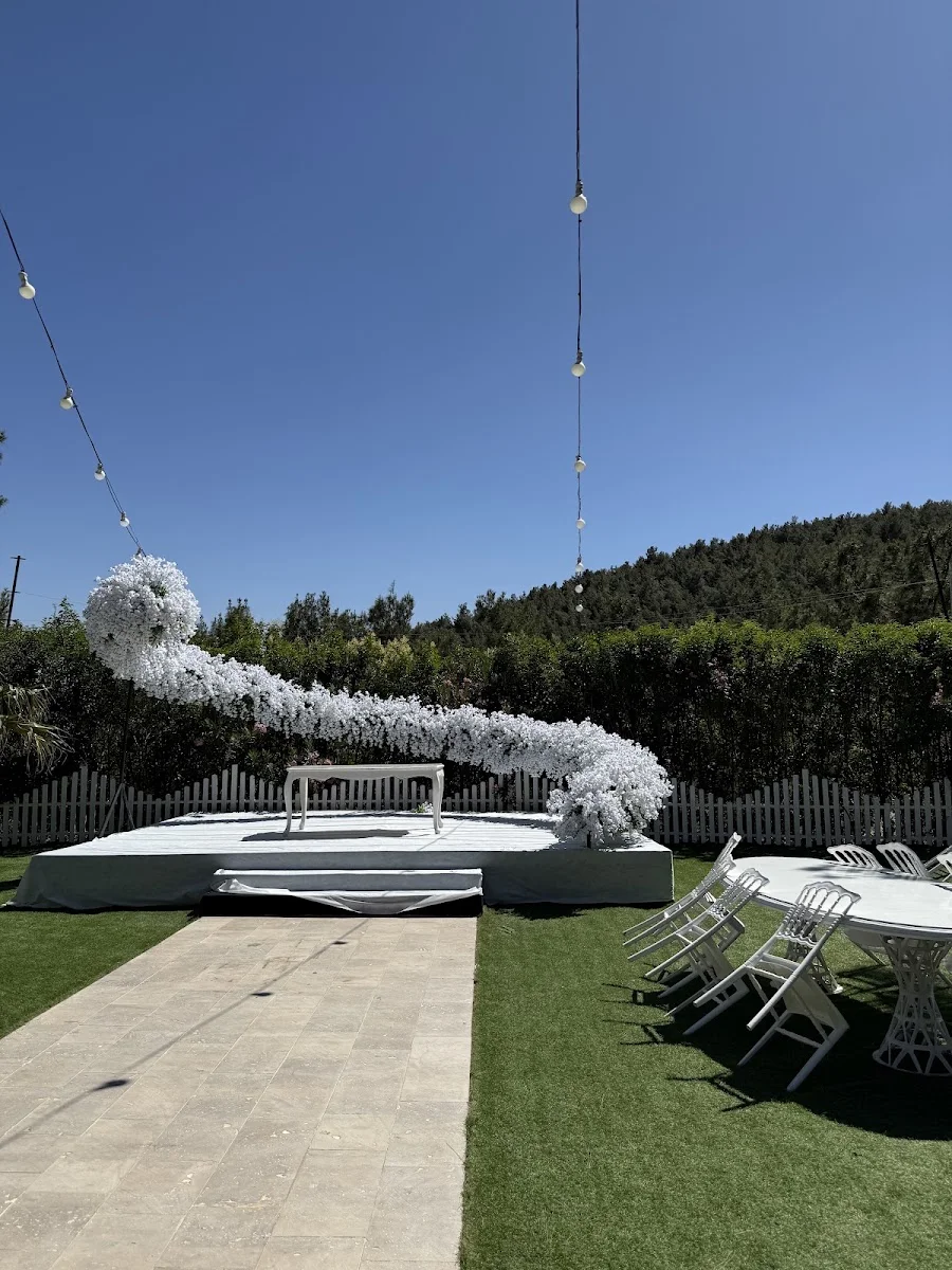 Neva Garden – Ziyaretçi fotoğrafı: Gizem Güryıl · Binevler, Kahramanmaraş