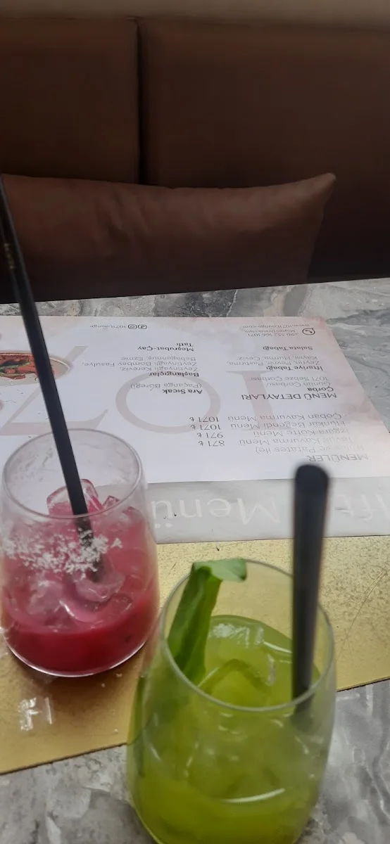 La Monarch (1071) Lounge Başiskele – Menü · Yuvacik, Kocaeli