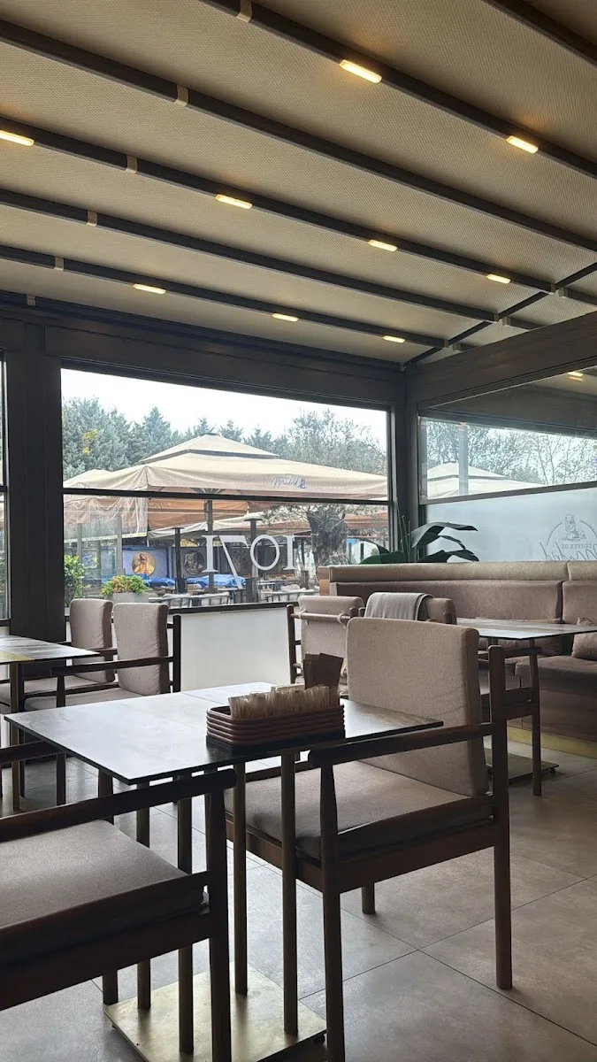 La Monarch (1071) Lounge Başiskele – Ortam · Yuvacik, Kocaeli