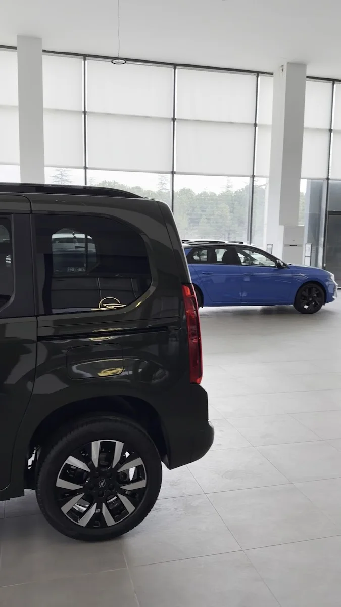Opel Mutsan – Ziyaretçi fotoğrafı: Ali KRAL · Sanayi, Isparta