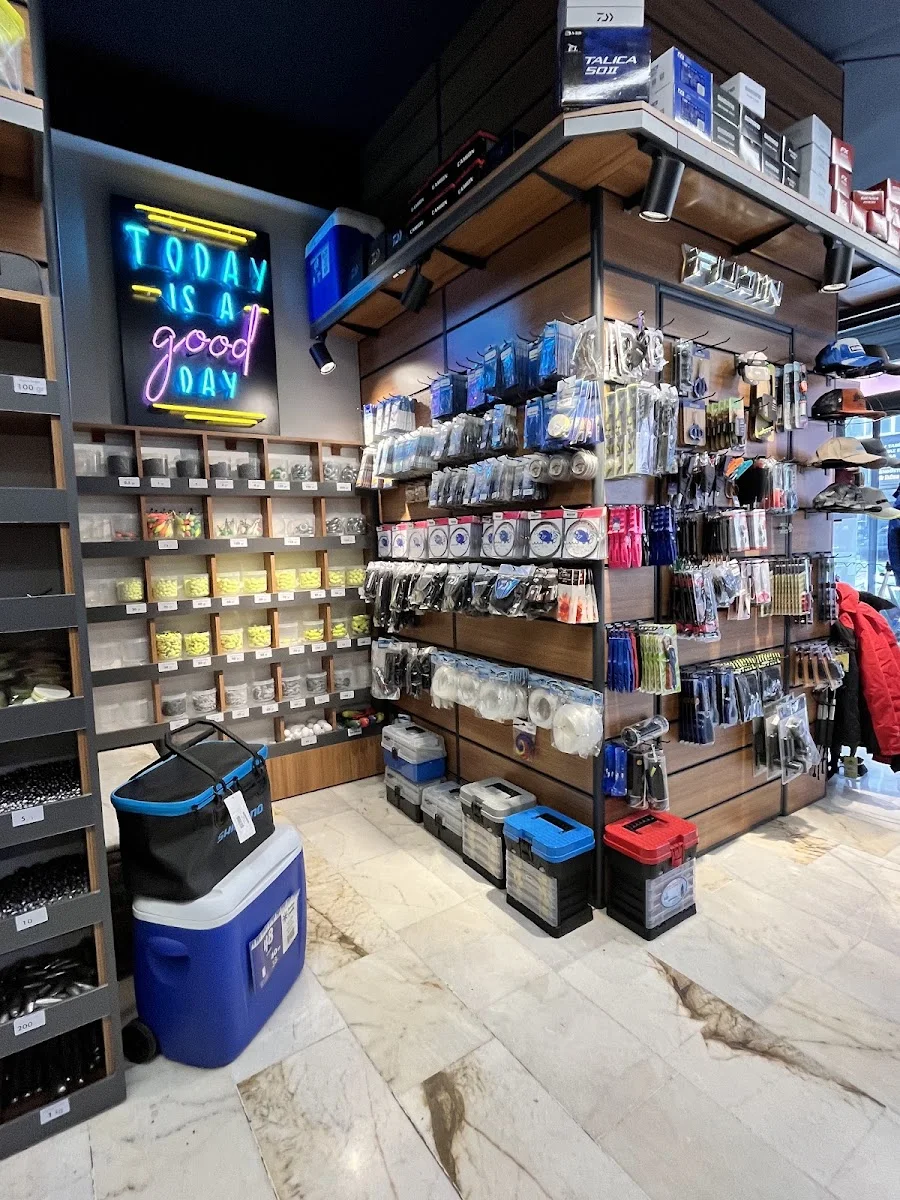 Foçalı Av Kamp ve Denizcilik – İç · Bayrakli, İzmir
