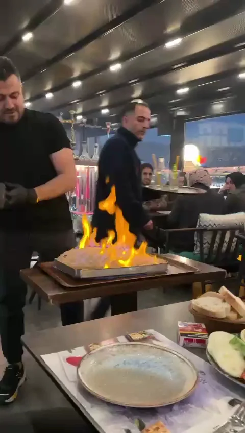 Dürbün Cafe Restaurant – Ortam · Sirkeci, İstanbul