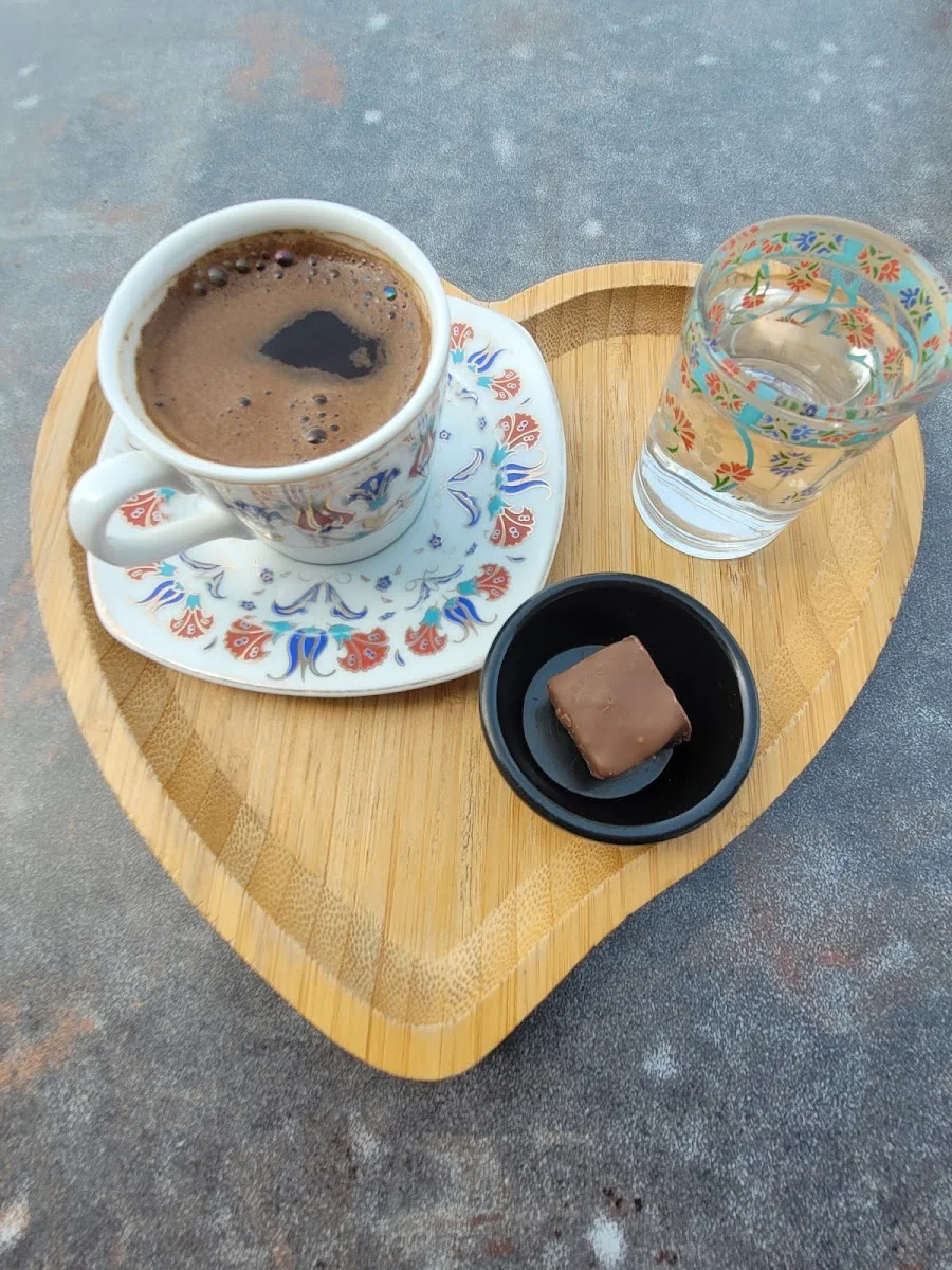 Dürbün Cafe Restaurant – Türk kahvesi · Sirkeci, İstanbul