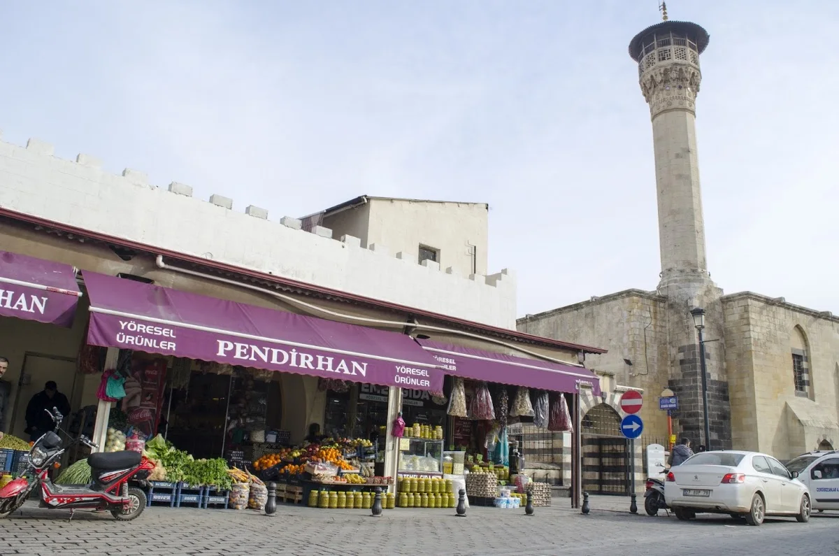 Pendirhan Yöresel Ürünler – Sahibinin seçtikleri · Tabakhane, Gaziantep