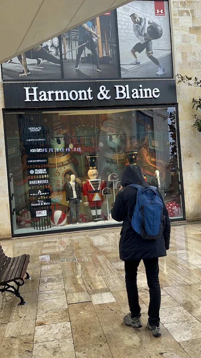 Derinet Viaport Asia – Ayakkabı · Yenişehir, İstanbul