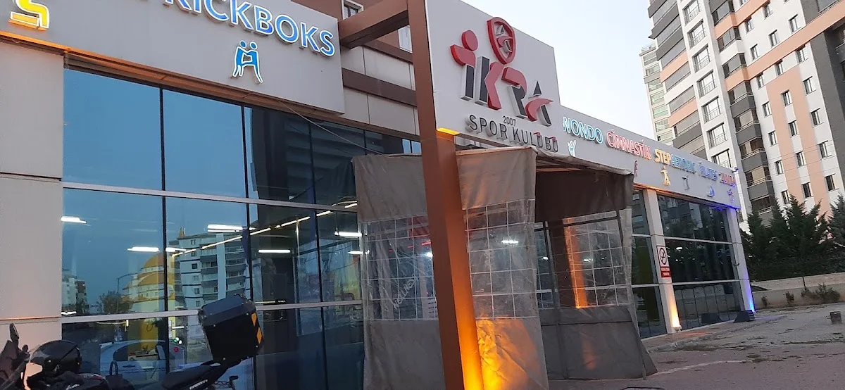 Batıkent İkra Spor Kulübü Batıkent – Ziyaretçi fotoğrafı: Oguzhan Avci · Batikent, Ankara