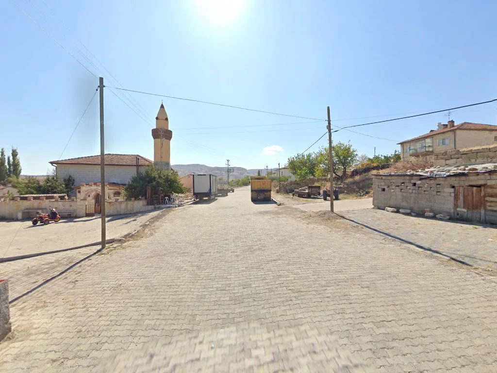 Kapadokya Tur Rehberi Ferhat – Street View ve 360° · Avanos, Nevşehir