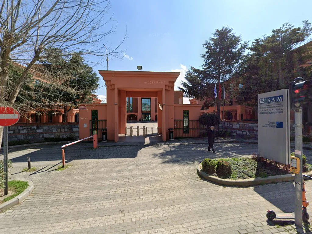 İSAM - İslam Araştırmaları Merkezi – Street View ve 360° · Altunizade, İstanbul