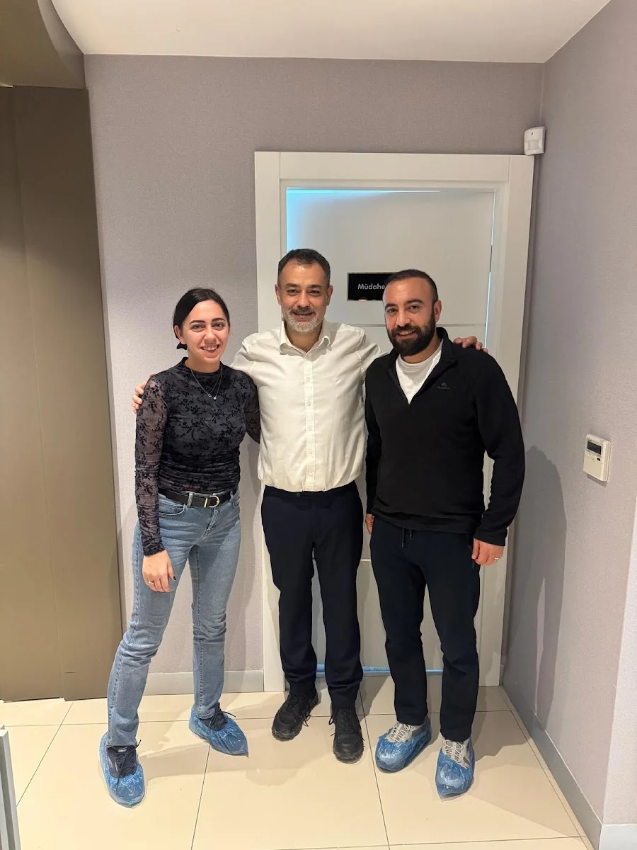 İzmir Genel Cerrah - Doç. Dr. Mutlu ÜNVER - Meme Kanseri - Karaciğer Kanseri - Kolon Kanseri - Mide Kanseri – Ziyaretçi fotoğrafı: Müjdat Ortaç · Manavkuyu, İzmir