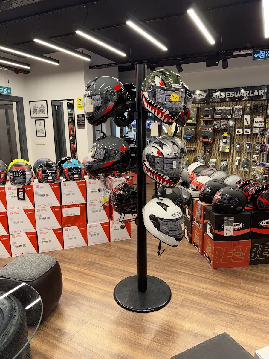 Motosiklet Online - Ekipman ve Aksesuar - KTM & Husqvarna Bayi - Servis – Ziyaretçi fotoğrafı: Gurkan Saracoglu · Gümüşpala, İstanbul