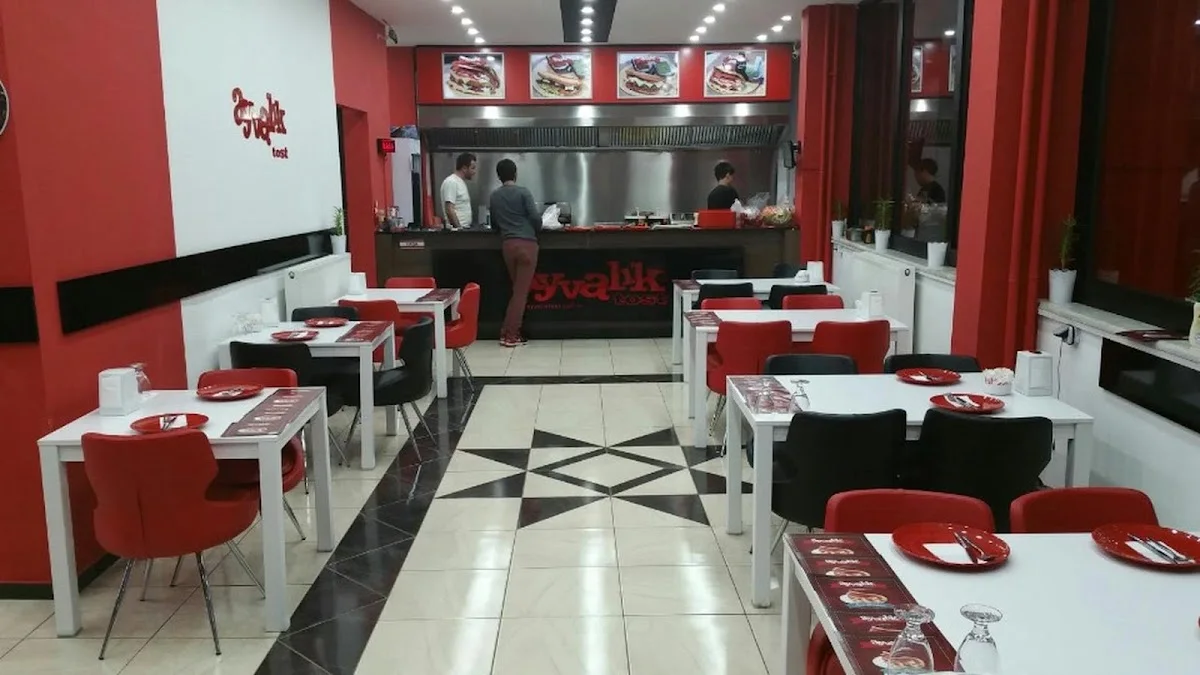 Ayvalık Tost – Ortam · Sanayi, Isparta