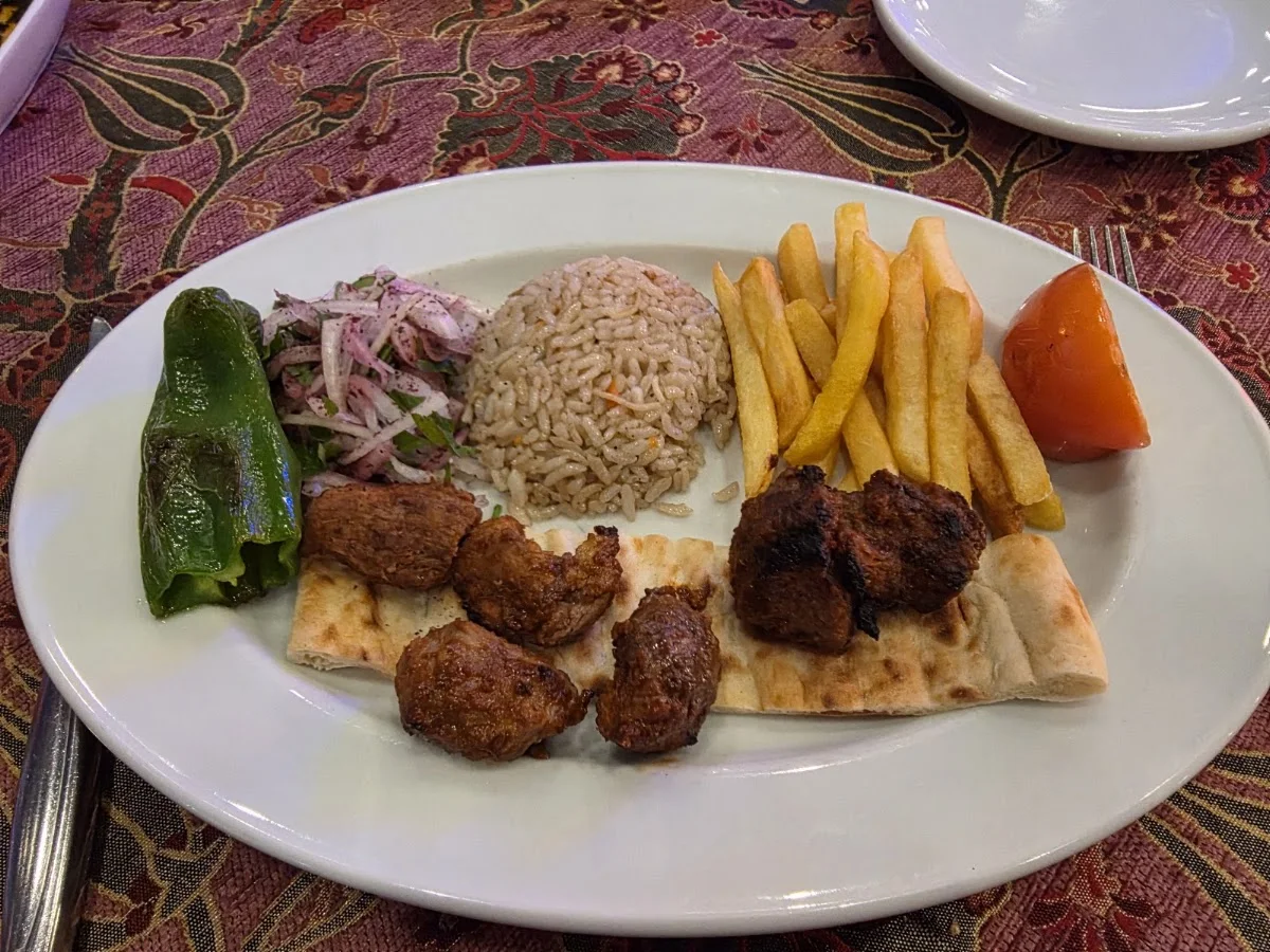 Fish House SultanAhmet - Balık Evi – Kebap · Sultanahmet, İstanbul