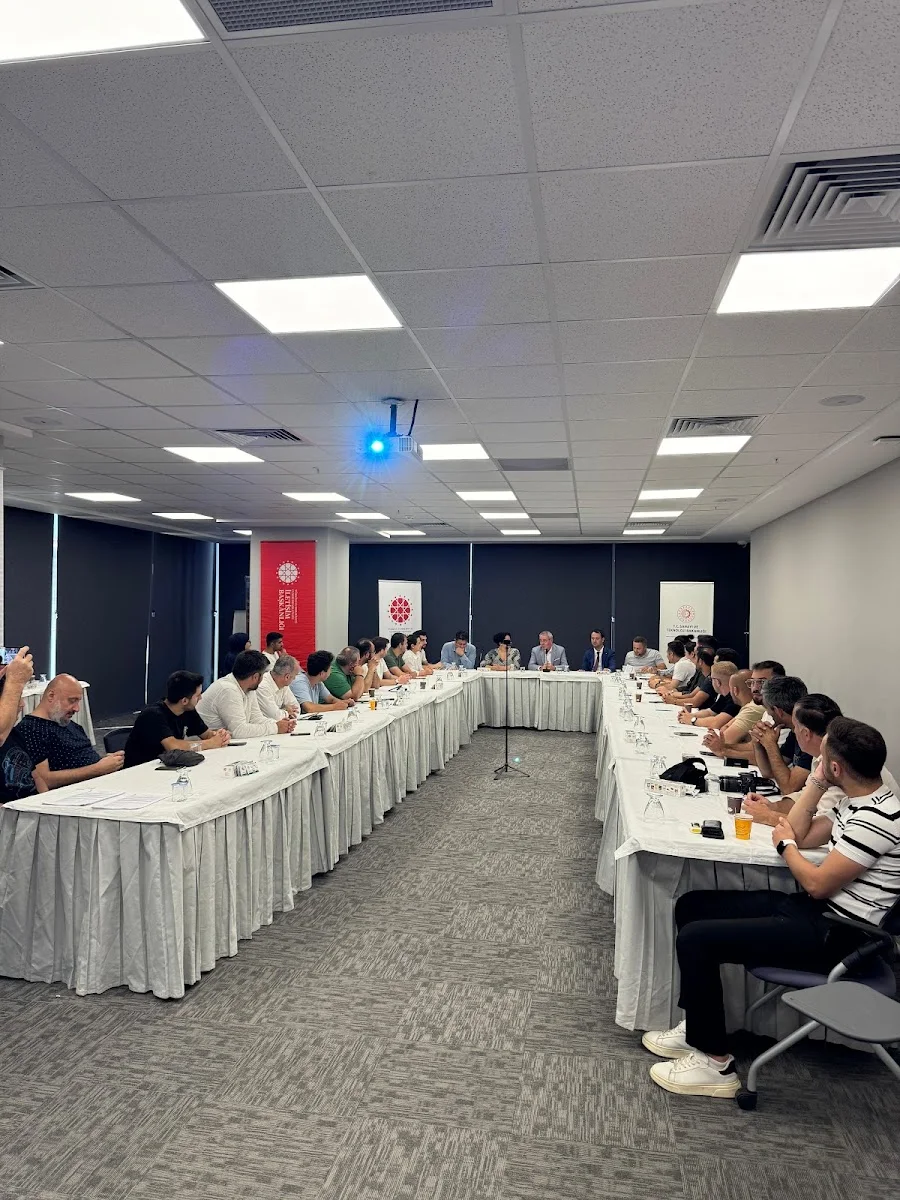 MES Havacılık – Ziyaretçi fotoğrafı: Gökhan Akarslan · Kizilay, Ankara