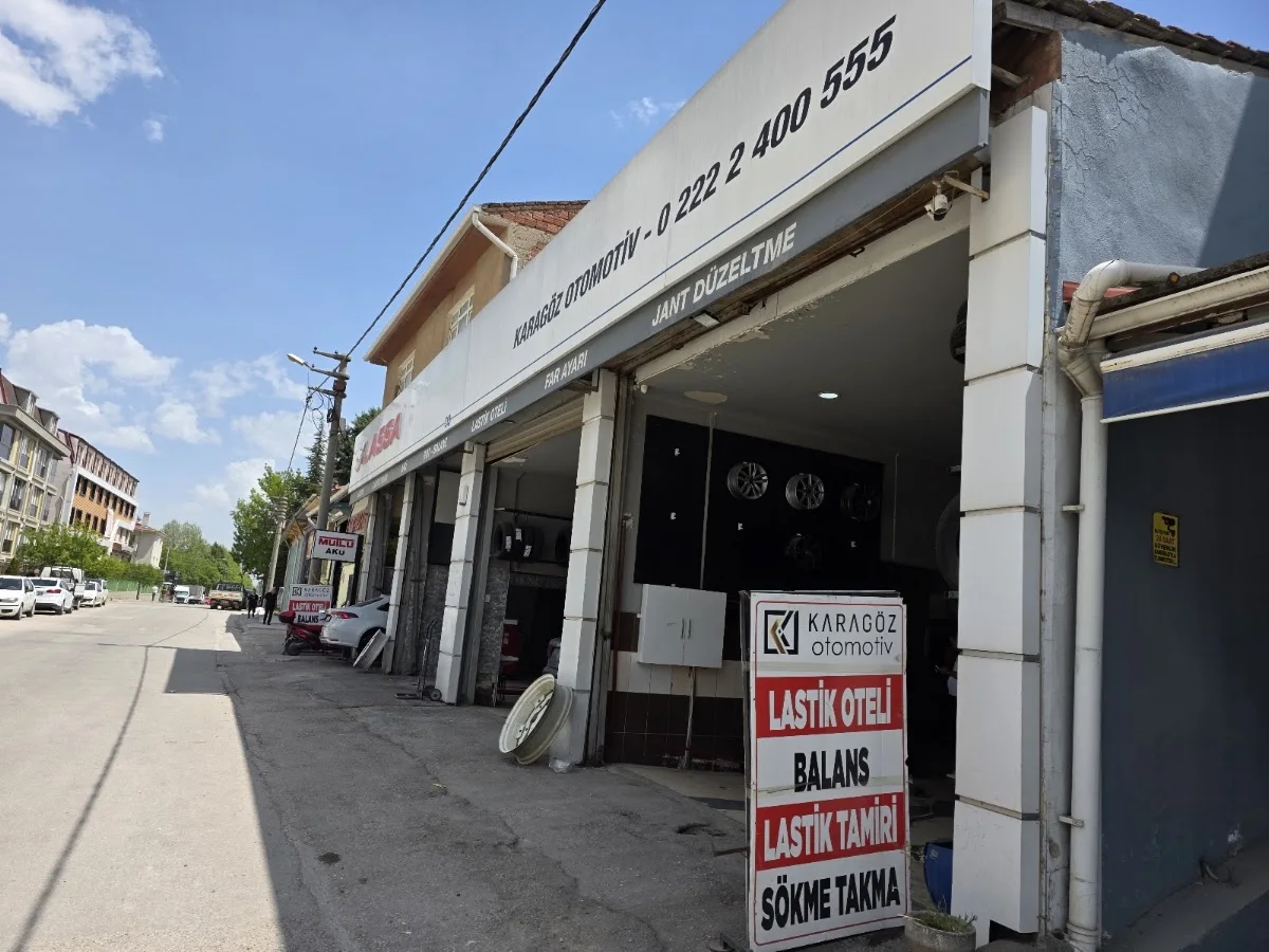 Karagöz Otomotiv LASSA / BRİDGESTONE – Ziyaretçi fotoğrafı: Oğuzhan Toroslu · Gökmeydan, Eskişehir