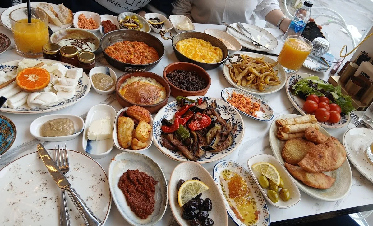 Hacı Mehmet Şan Premium – Meze · Binevler, Kahramanmaraş