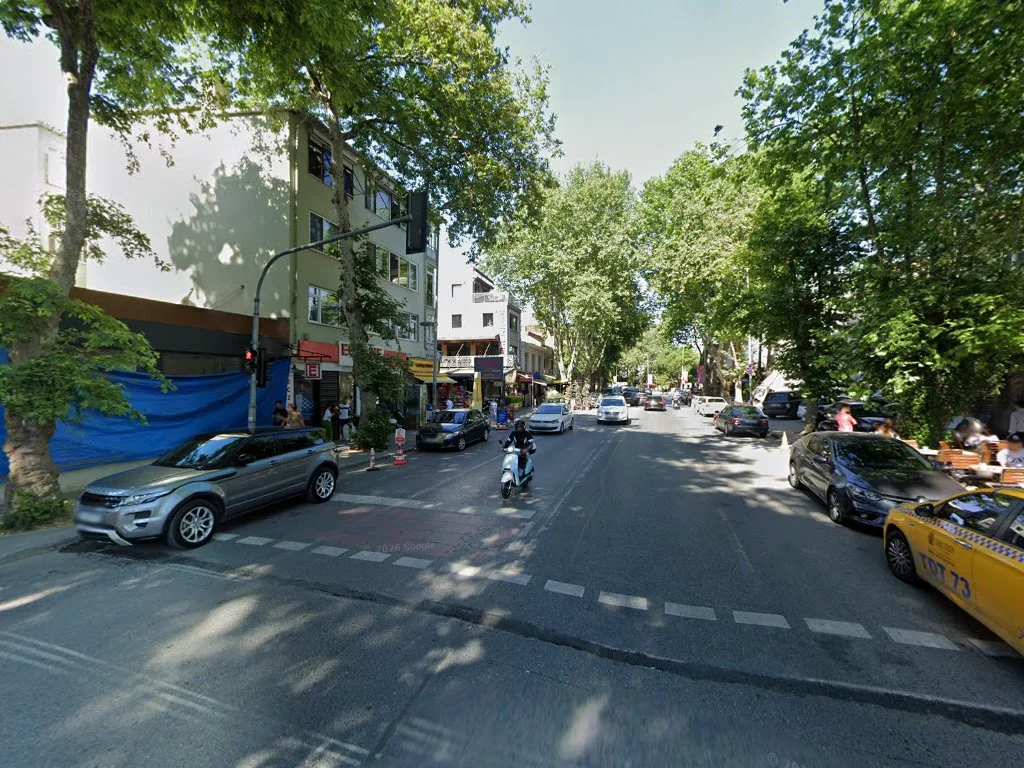 Sedona Concept Bisiklet Cafe – Street View ve 360° · Yeniköy, İstanbul