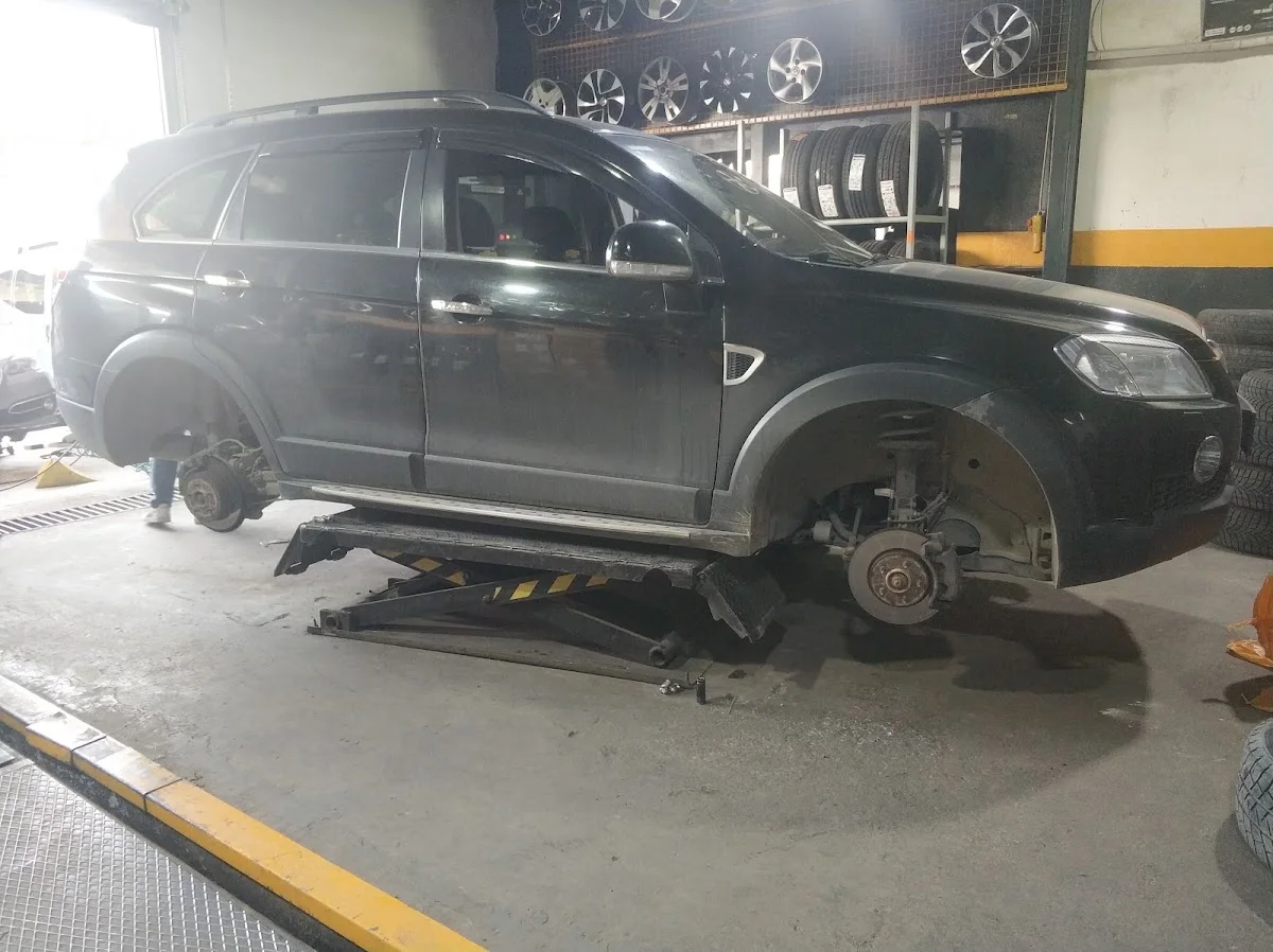 Üç Elmas Otomotiv – Ziyaretçi fotoğrafı: serkan Köksal · Değirmendere, Kocaeli